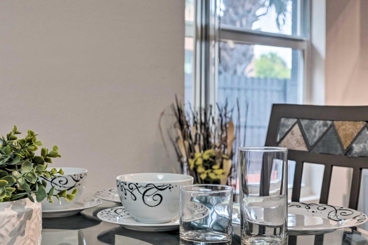 Inviting Apartment Less Than 2 Mi To Riviera Beach! 웨스트 팜 비치 외부 사진
