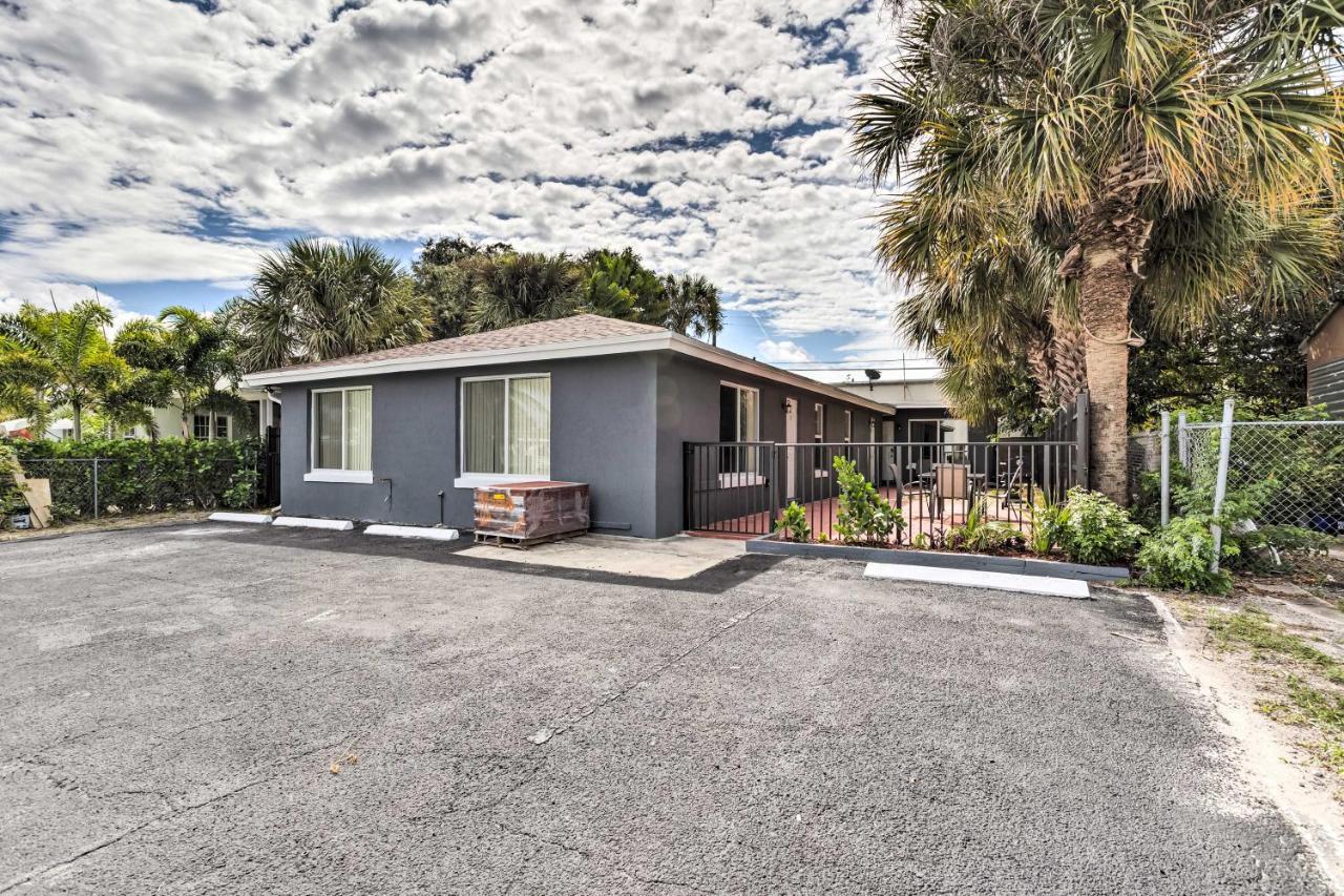 Inviting Apartment Less Than 2 Mi To Riviera Beach! 웨스트 팜 비치 외부 사진